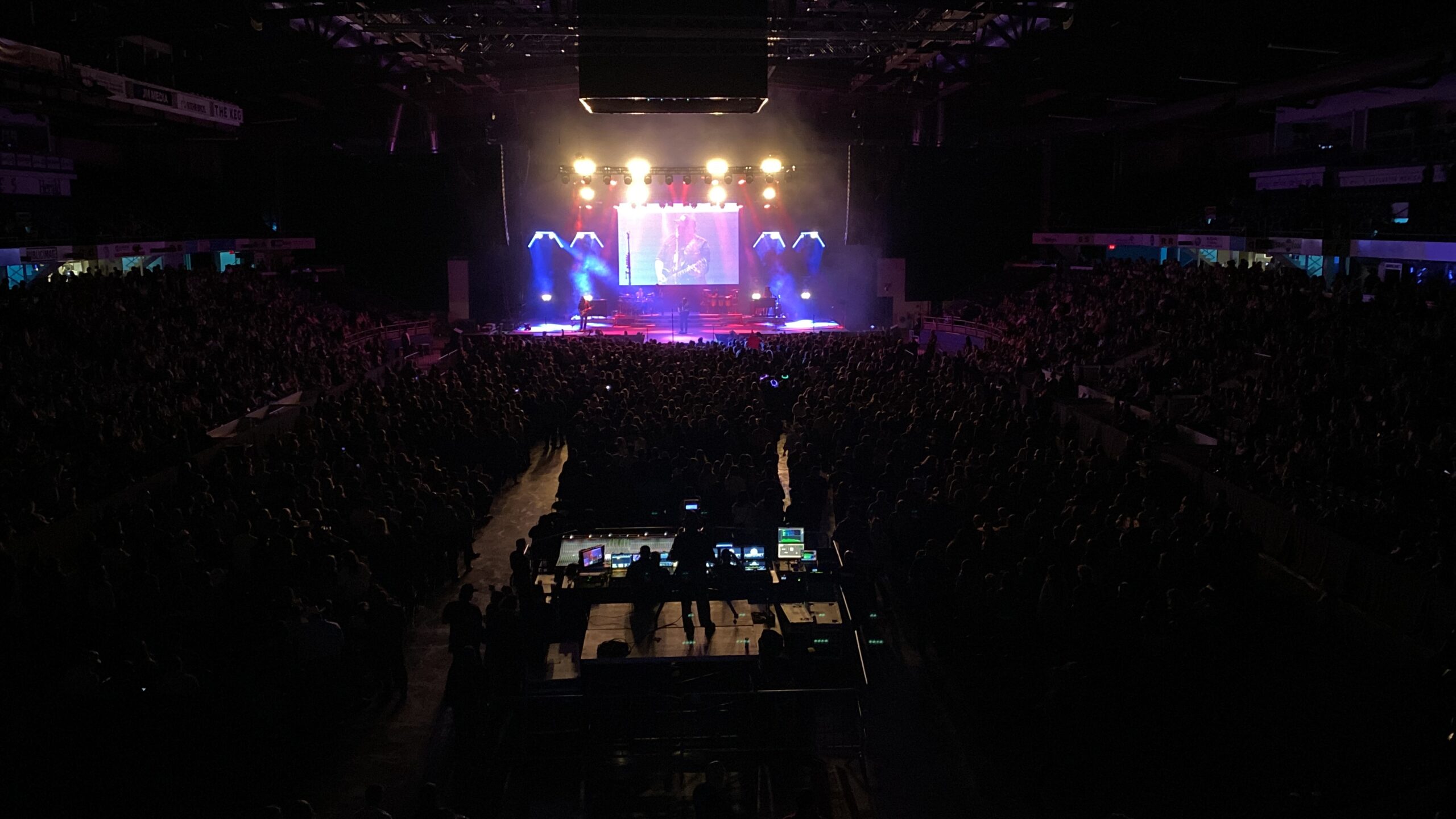 IMG_7907 Lee Brice concert photo of whole system