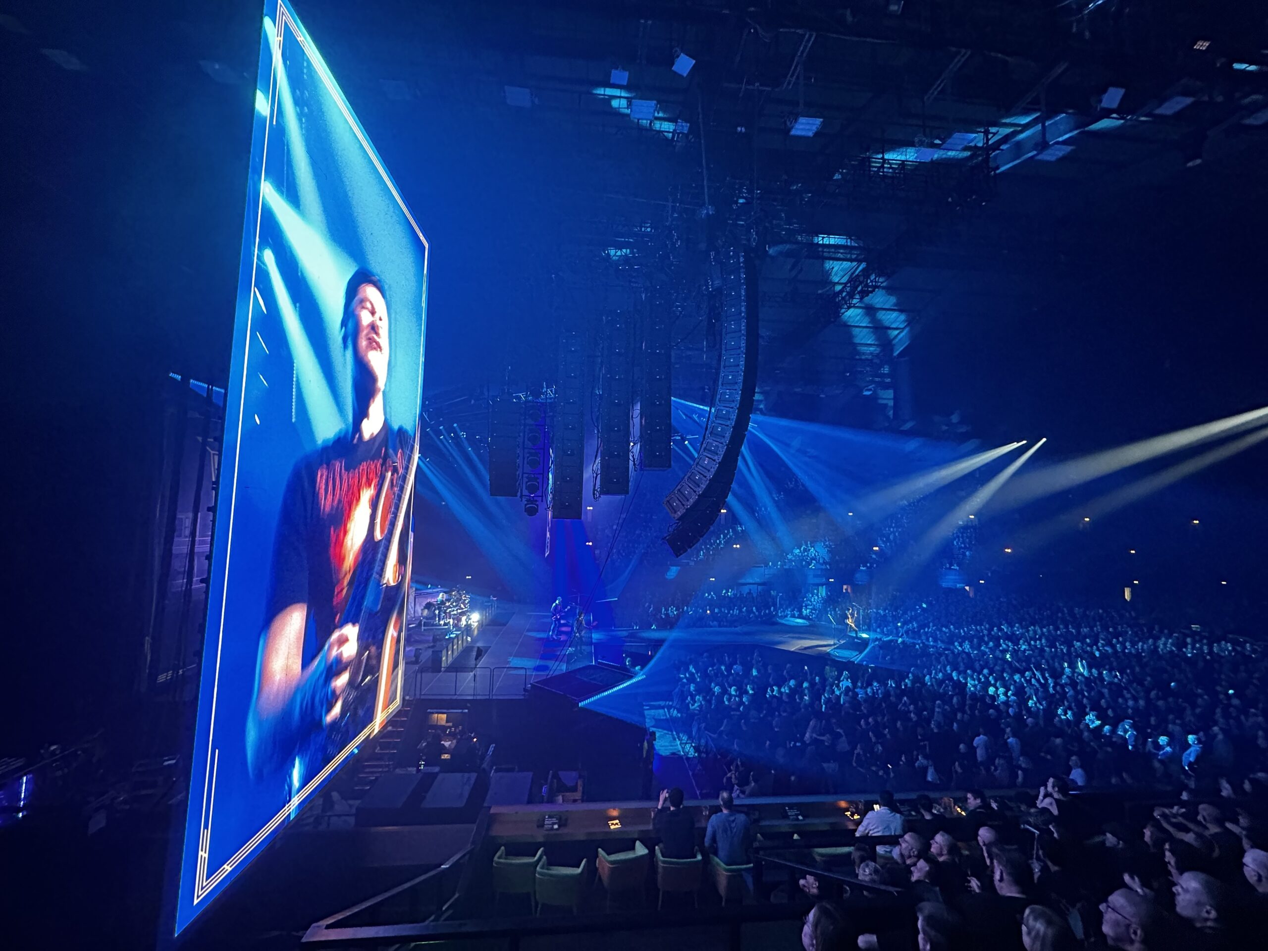 image of SPL being measured at FOH in a concert